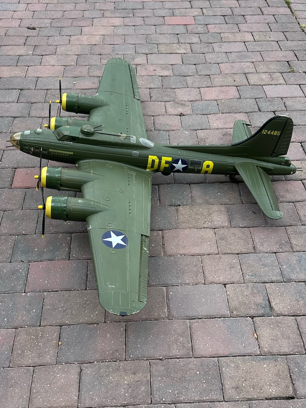 Vtg Rc B-17 Flying Fortress Foam Airplane W/ 4 Brushless Motors (Untested)